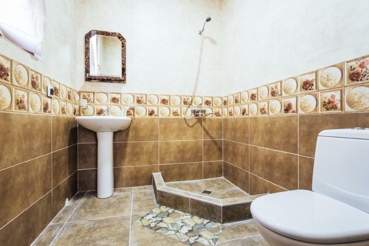 Memory House Hotel Kutaisi Exterior photo